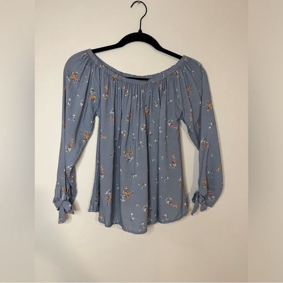 Faherty Tops - NWT Faherty - Layla Blouse - Size XS